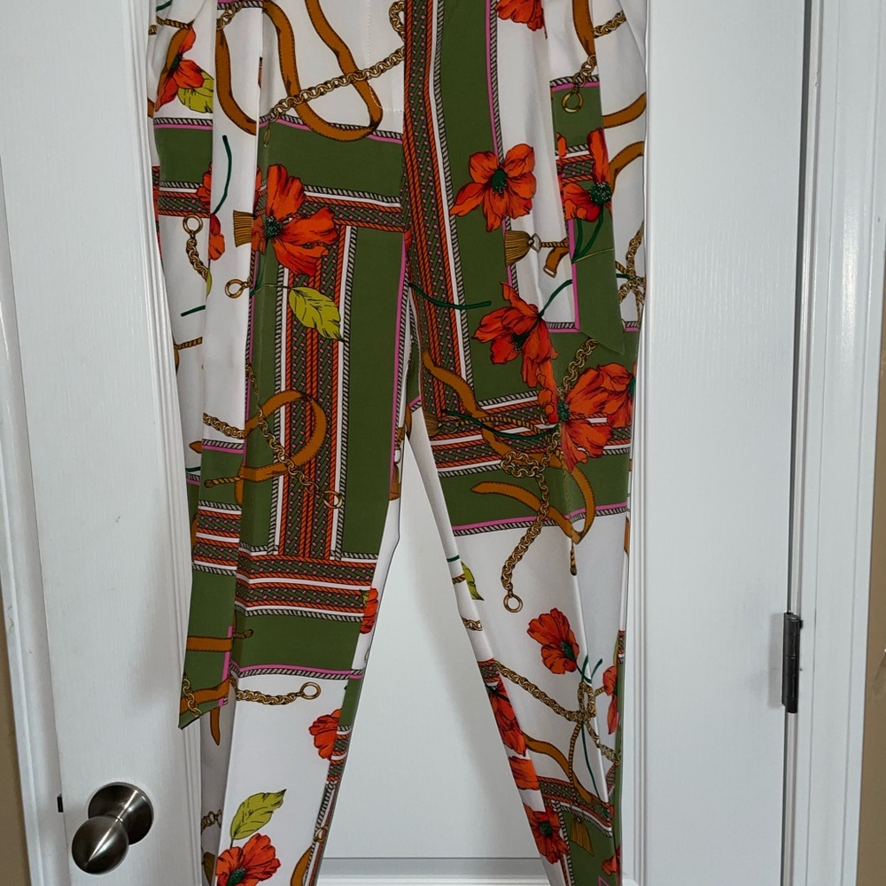 The Garden Capri Pants